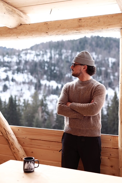 Ciubar exterior incalzit la Cabana KayLuna, cazare cu ciubar in Matisesti, Muntii Apuseni